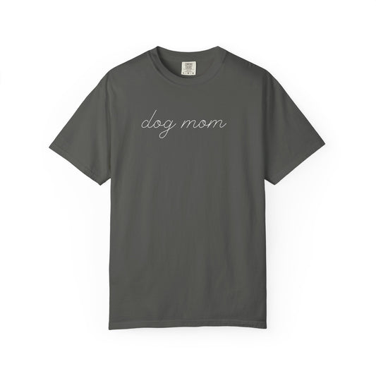 Cute Dog Mom T-Shirt | Dog Lover Gift | Trendy Dog Mom Shirt | Puppy Lover Tee | Dog Mama Graphic Tee | Gift for Dog Owner