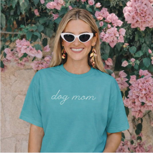 Cute Dog Mom T-Shirt | Dog Lover Gift | Trendy Dog Mom Shirt | Puppy Lover Tee | Dog Mama Graphic Tee | Gift for Dog Owner