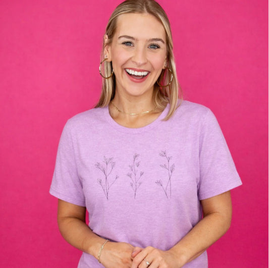 Minimal Floral Lavender T-Shirt | Soft Aesthetic Flower Tee | Cute Spring Graphic Shirt | Feminine Everyday Basic | Gift for Her